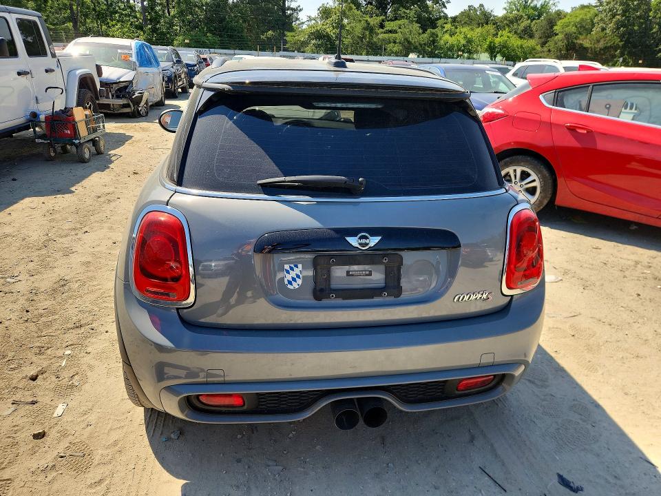 WMWXP7C51H3B94235