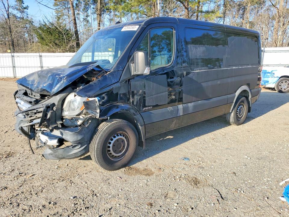 2015 FREIGHTLINER SPRINTER — VIN WDYPE7DCXFP105842