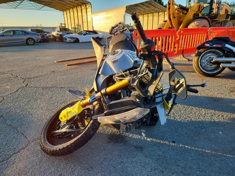 JS1EM12BXP7100472