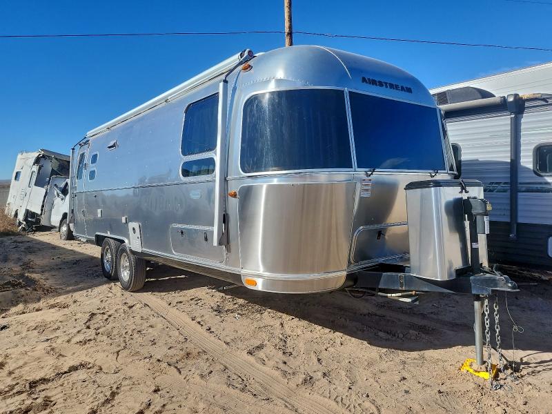 2021 AIRSTREAM GLOBETROTT — VIN 1STTNYL2XMJ554836