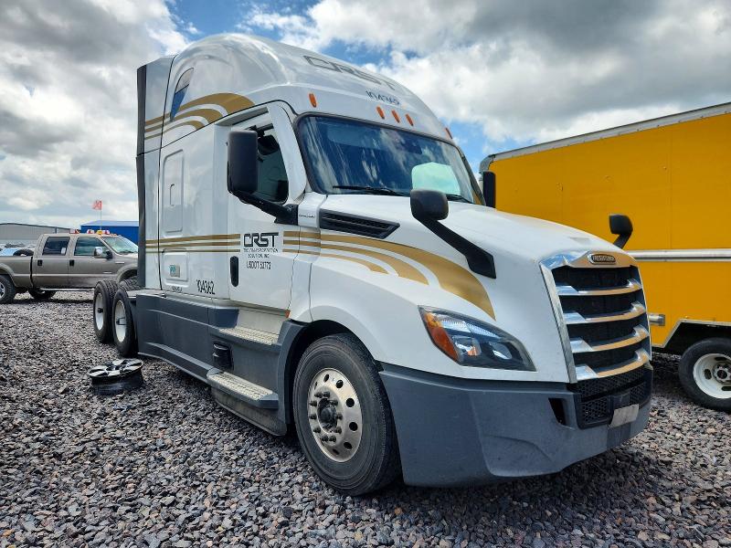 2021 FREIGHTLINER CASCADIA 126 — VIN 3AKJHHDR4MSMH6754
