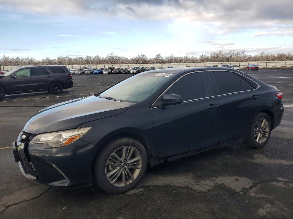 2015 TOYOTA CAMRY SE — VIN 4T1BF1FK2FU959032