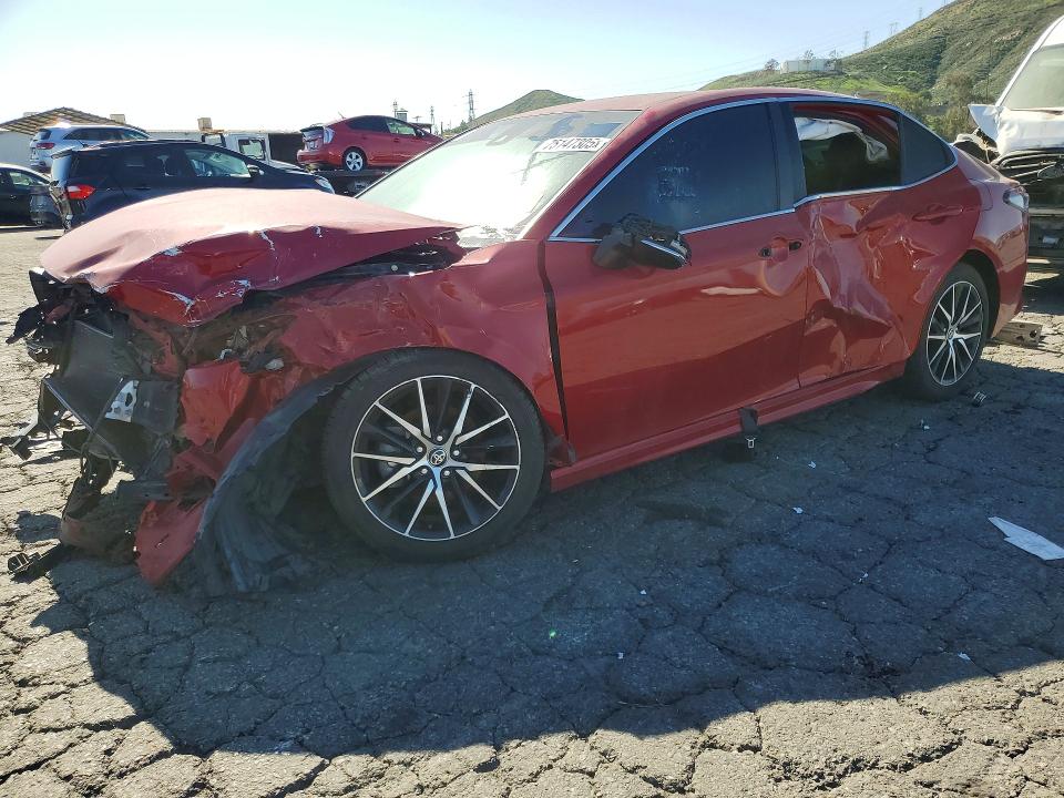 2022 TOYOTA CAMRY SE — VIN 4T1G11AK9NU041580