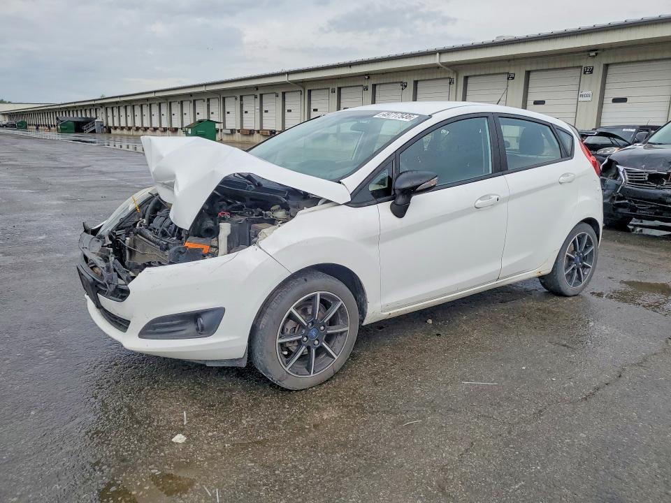 2017 FORD FIESTA — VIN 3FADP4EJ8HM136607