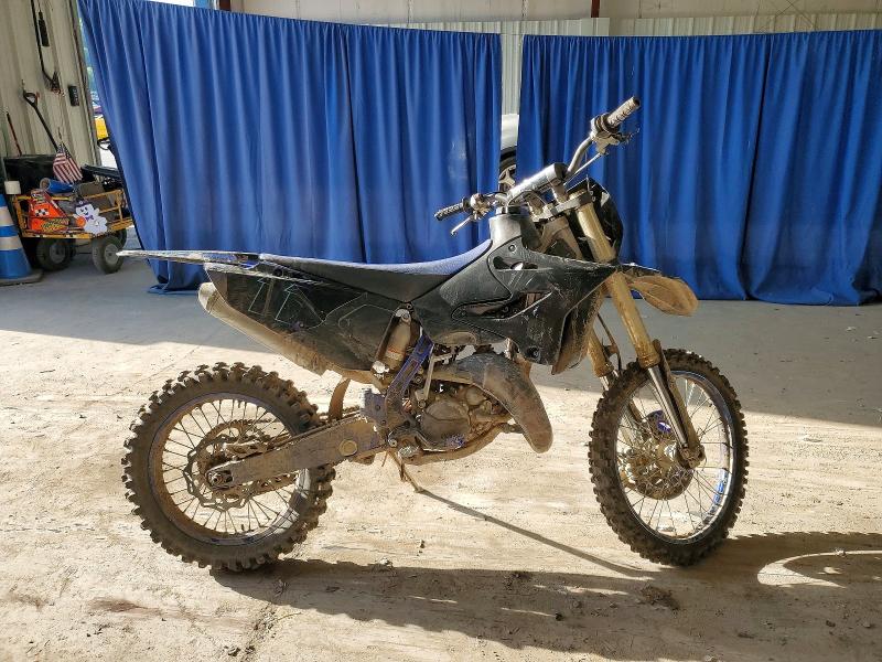 JYACE29C8NA004527