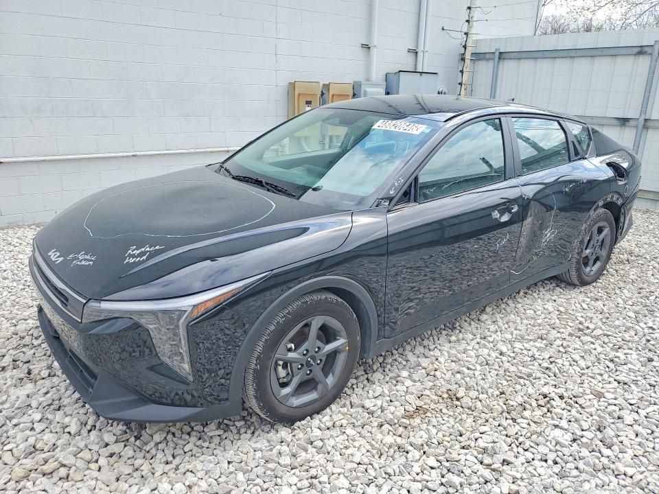 2025 KIA K4 — VIN 3KPFT4DE7SE137154