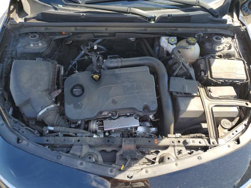 1G1ZB5ST4PF253005