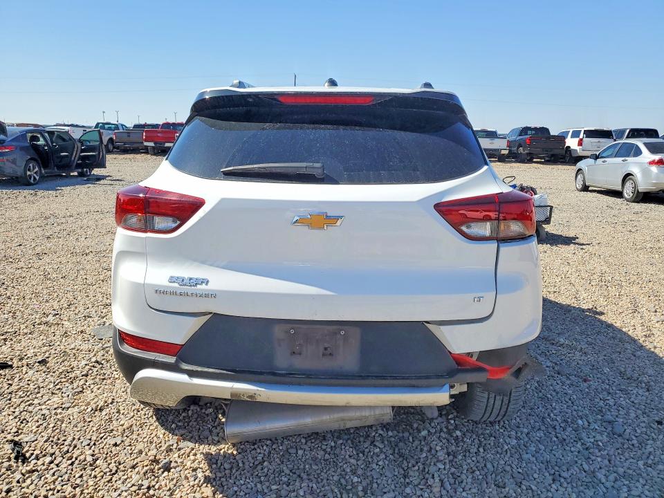 KL79MPS23PB215211