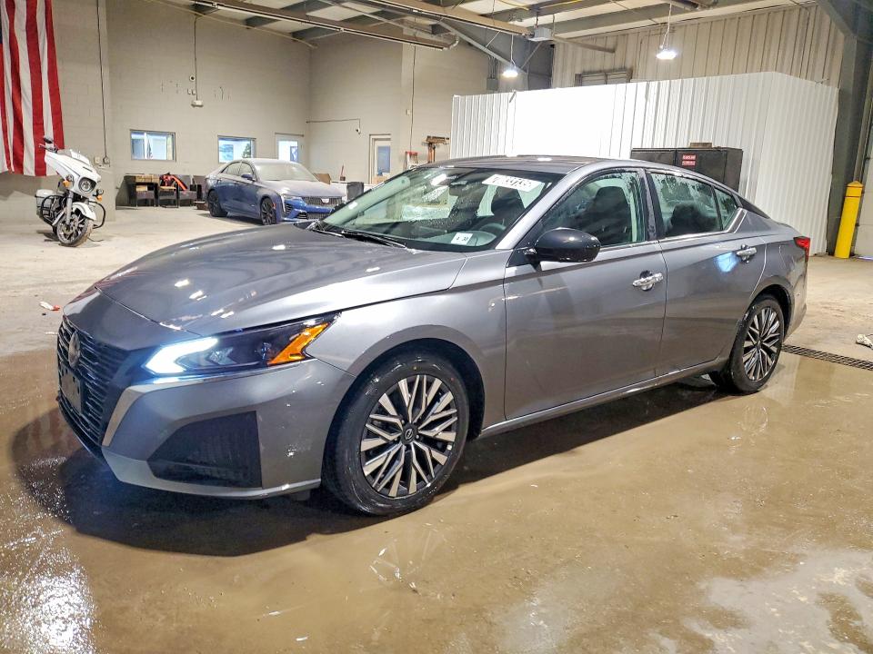 2025 NISSAN ALTIMA — VIN 1N4BL4DV7SN388370