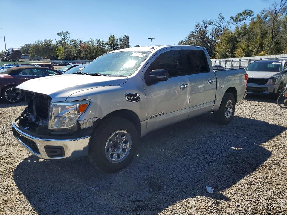 2017 NISSAN TITAN — VIN 1N6AA1EK5HN543910