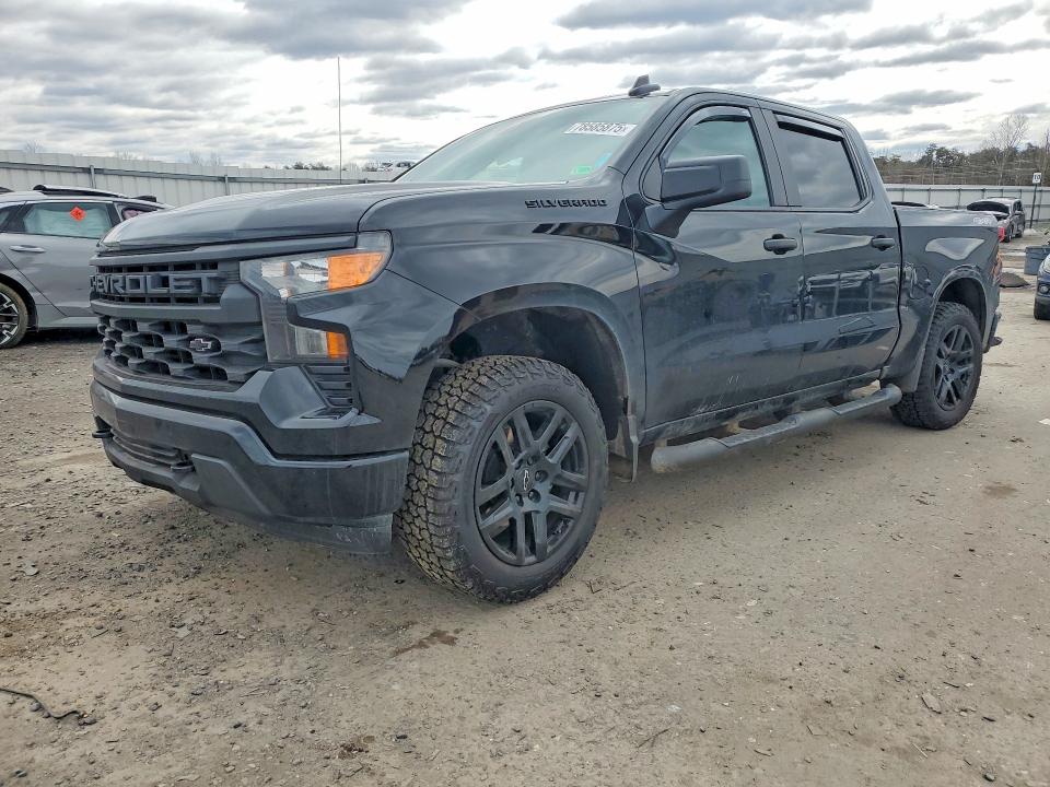 2024 CHEVROLET SILVERADO — VIN 1GCPDBEK9RZ271267