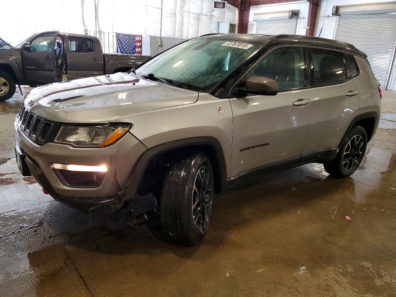 2019 JEEP COMPASS — VIN 3C4NJDDB4KT671716