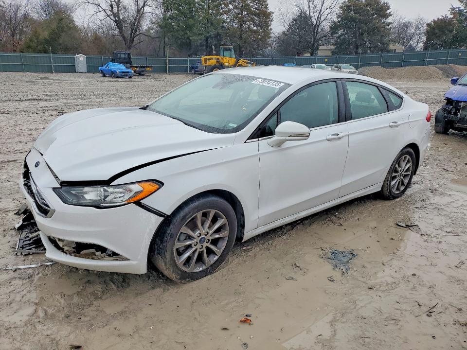 2017 FORD FUSION — VIN 3FA6P0H72HR196211