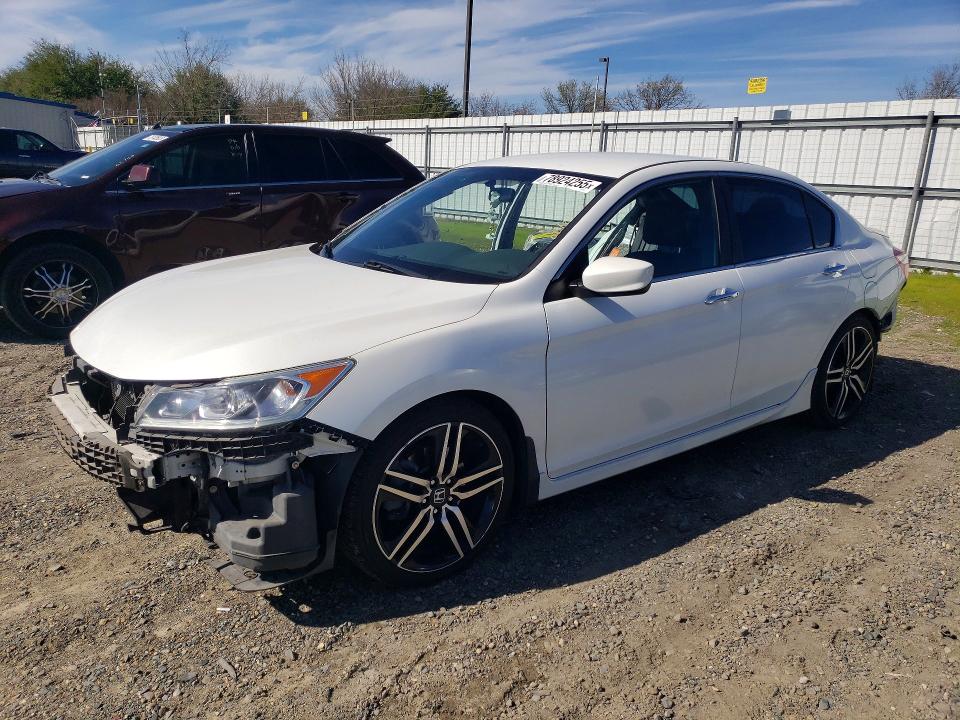2017 HONDA ACCORD — VIN 1HGCR2F50HA055427