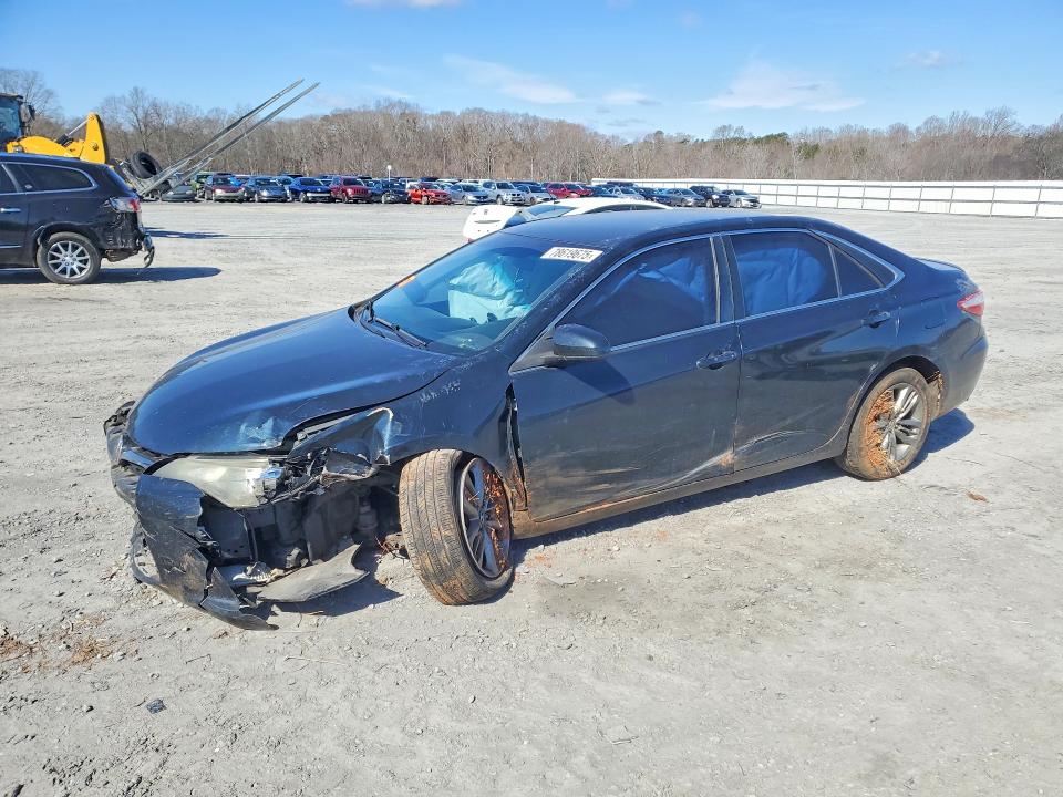 2016 TOYOTA CAMRY — VIN 4T1BF1FK3GU201296