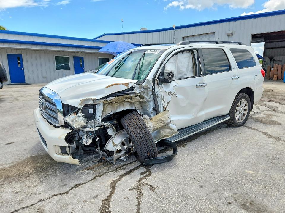 2017 TOYOTA SEQUOIA — VIN 5TDDW5G10HS154907