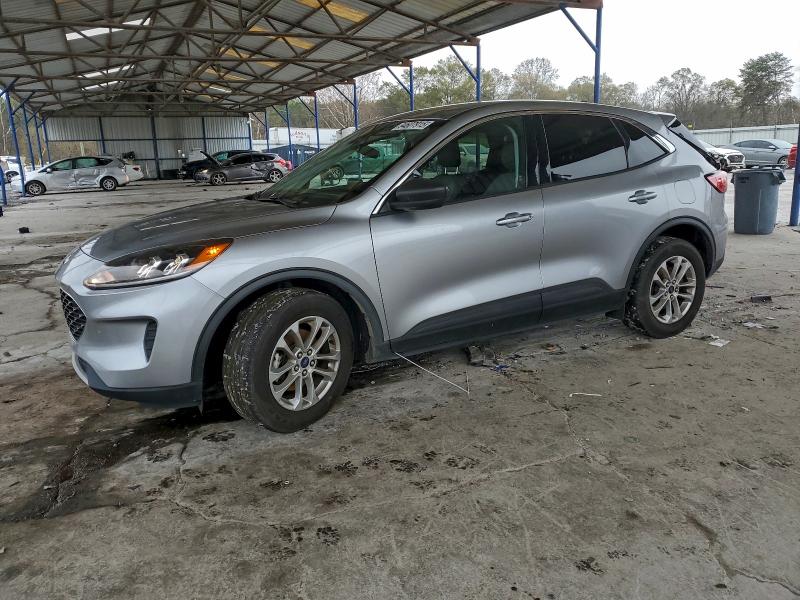 2022 FORD ESCAPE SE — VIN 1FMCU0G65NUA46205