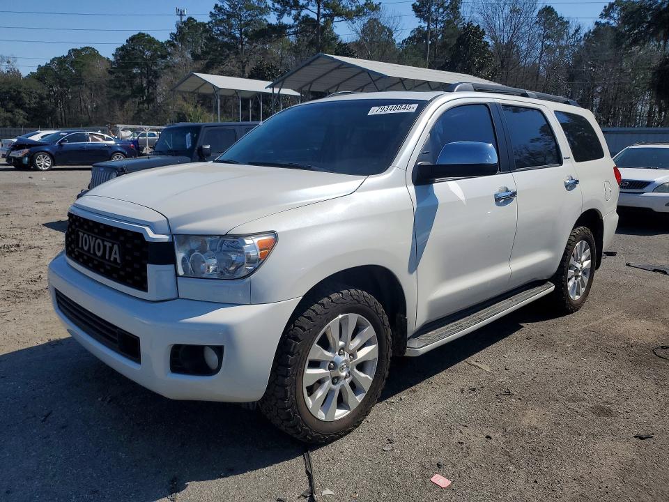 2016 TOYOTA SEQUOIA — VIN 5TDDW5G18GS138470
