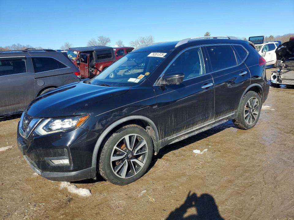 2018 NISSAN ROGUE — VIN JN8AT2MV4JW345547