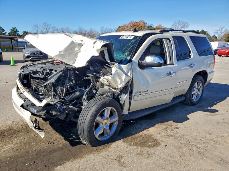 2009 CHEVROLET TAHOE C150 — VIN 1GNFC33069R212013