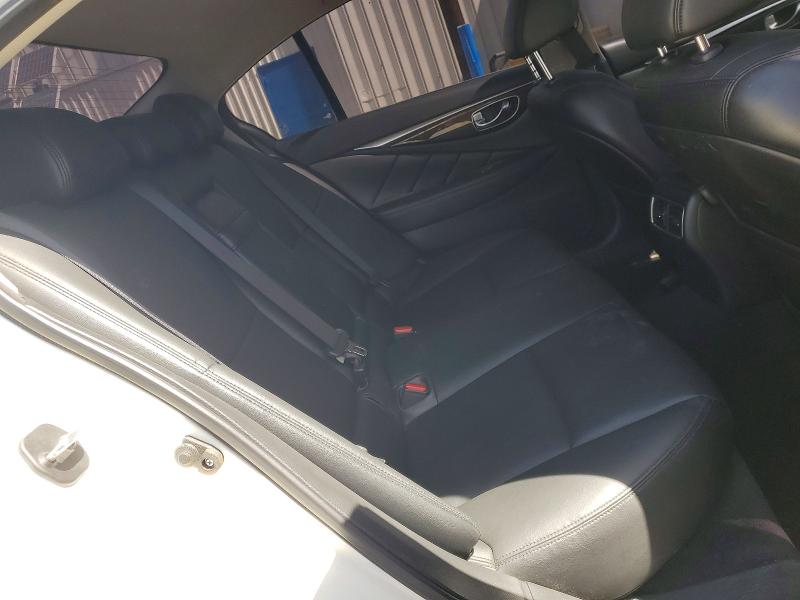 JN1EV7AR4KM558977