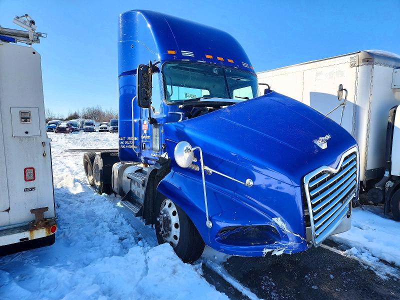 2015 MACK 600 — VIN 1M1AW07Y0FM047707