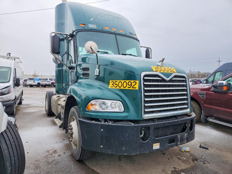2016 MACK 600 — VIN 1M1AW01X6GM008038