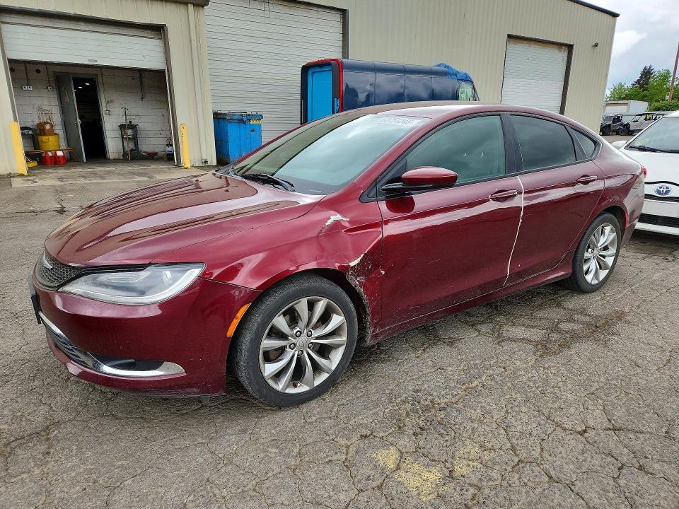 2015 CHRYSLER 200 4D 4WD — VIN 1C3CCCBB4FN688699