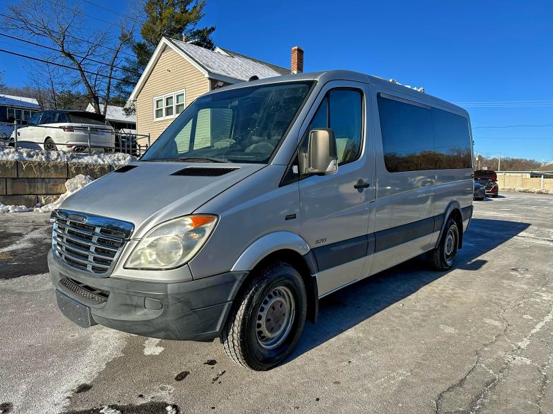 2009 FREIGHTLINER SPRINTER 2 — VIN WCDPE745095377249