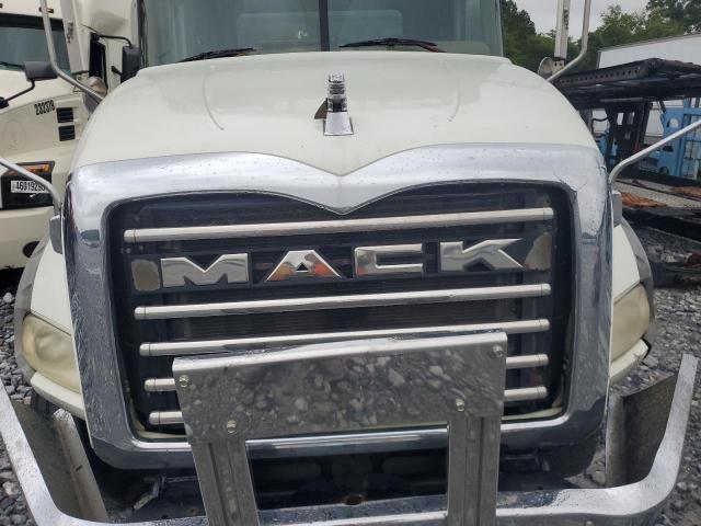 1M2AX13C9FM028193