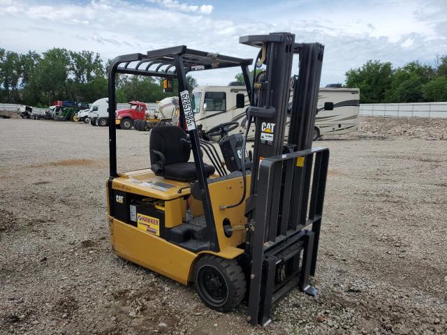 2004 CATERPILLAR FORKLIFT — VIN ETB4B019790