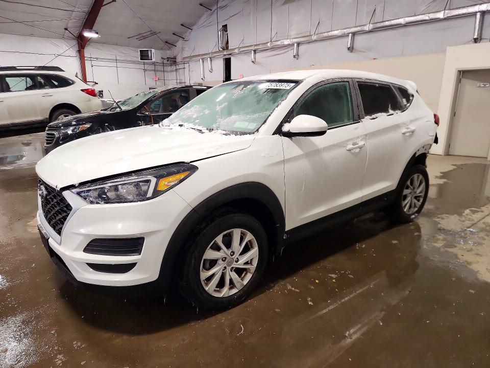 KM8J2CA4XKU927824