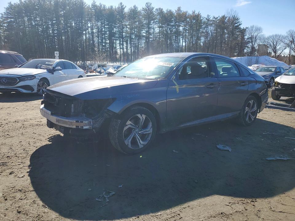 1HGCV2F56KA014383