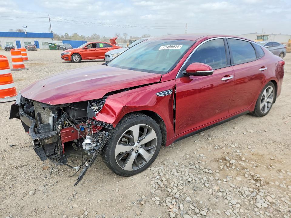 2020 KIA OPTIMA — VIN 5XXGT4L38LG430445