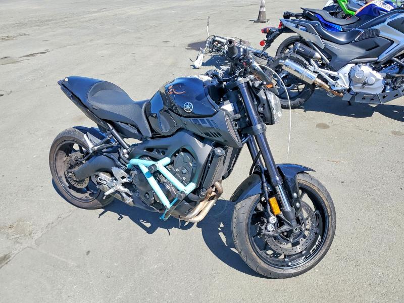 2016 YAMAHA FZ09 — VIN JYARN33Y3GA002675