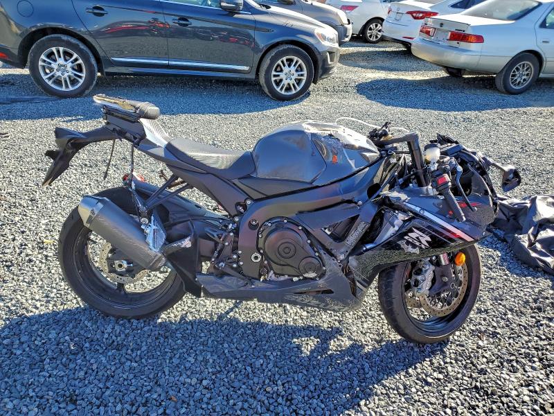 2025 SUZUKI GSX-R600 — VIN JS1GN7FA3S7101692