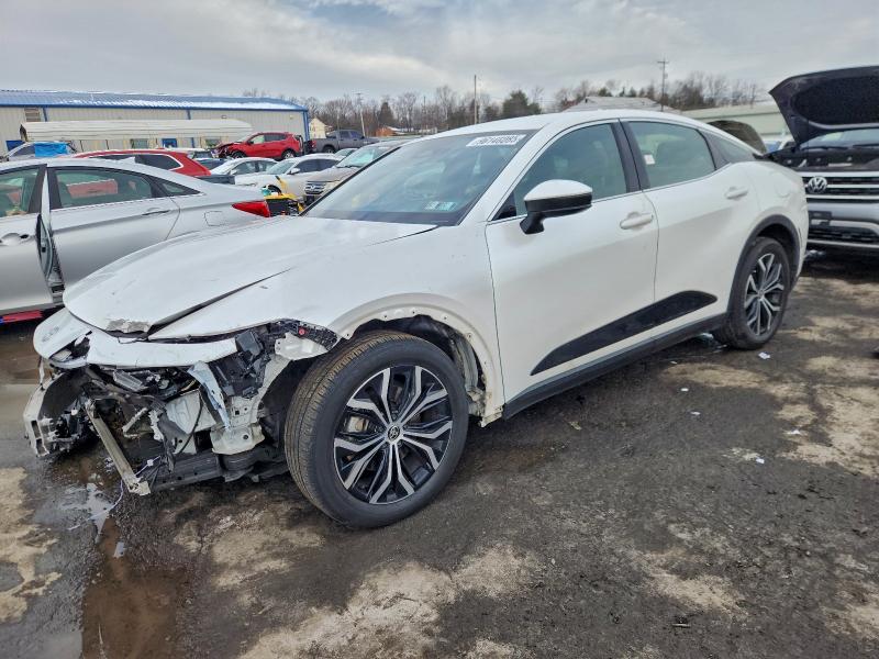 2023 TOYOTA CROWN XLE — VIN JTDAAAAF9P3017169