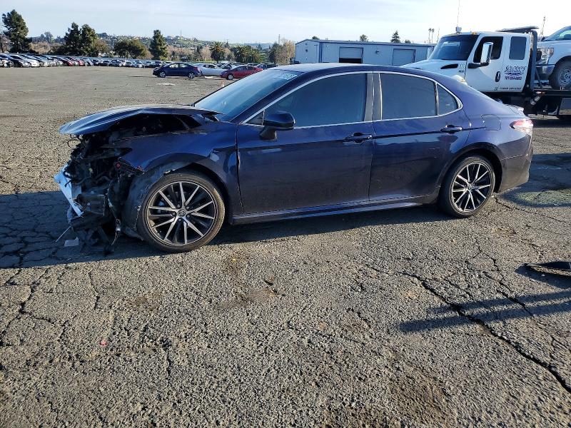 2021 TOYOTA CAMRY SE — VIN 4T1G11AK0MU406436