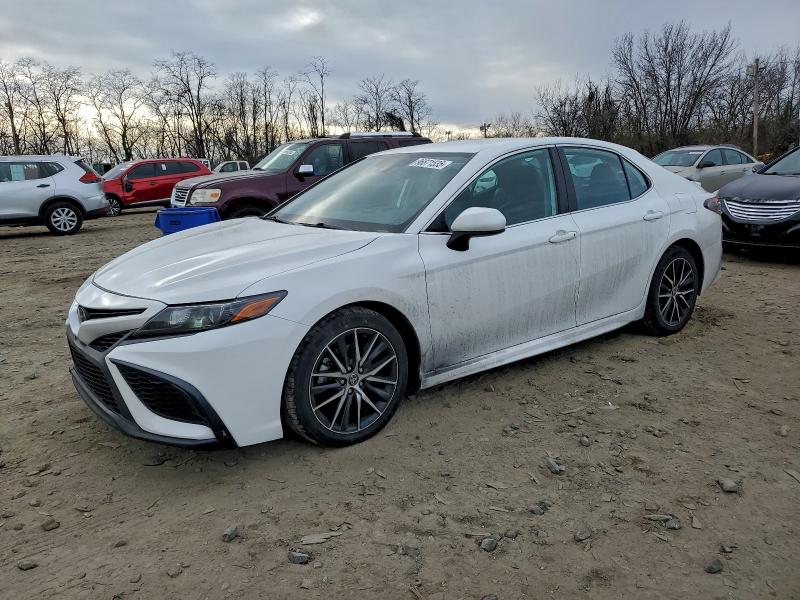 2021 TOYOTA CAMRY SE — VIN 4T1G11AK8MU555435