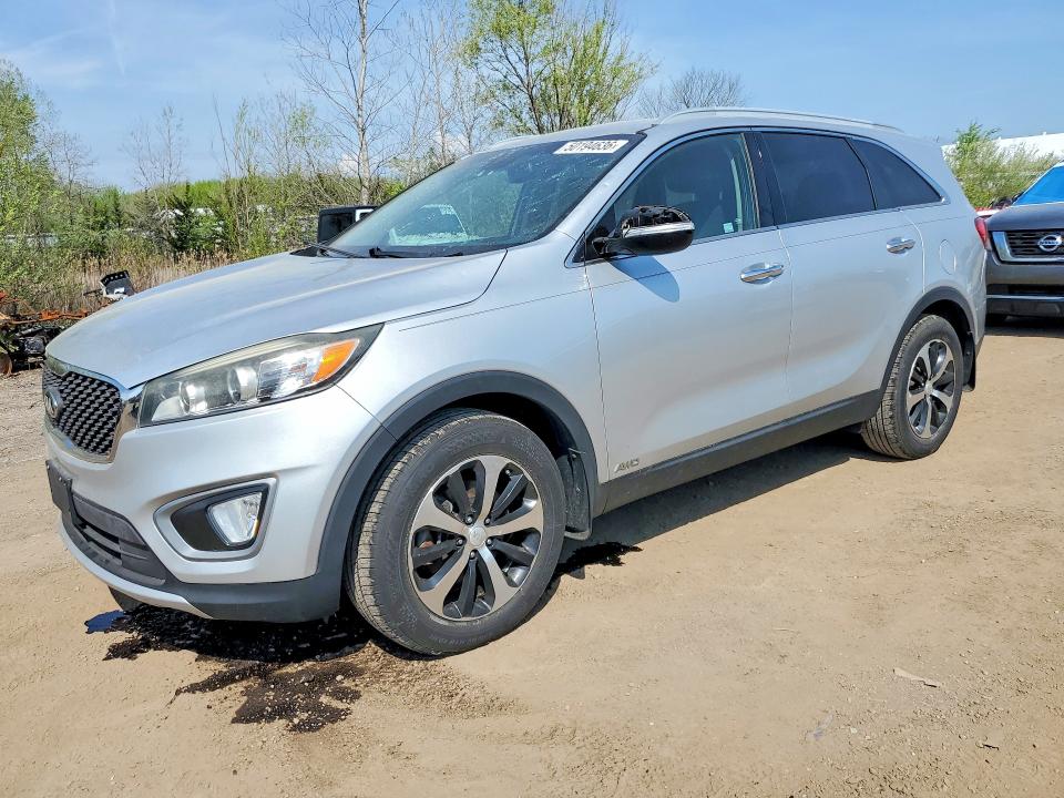 2016 KIA SORENTO — VIN 5XYPHDA16GG020313