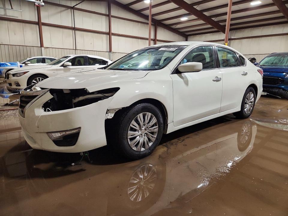 2015 NISSAN ALTIMA — VIN 1N4AL3AP0FC274675