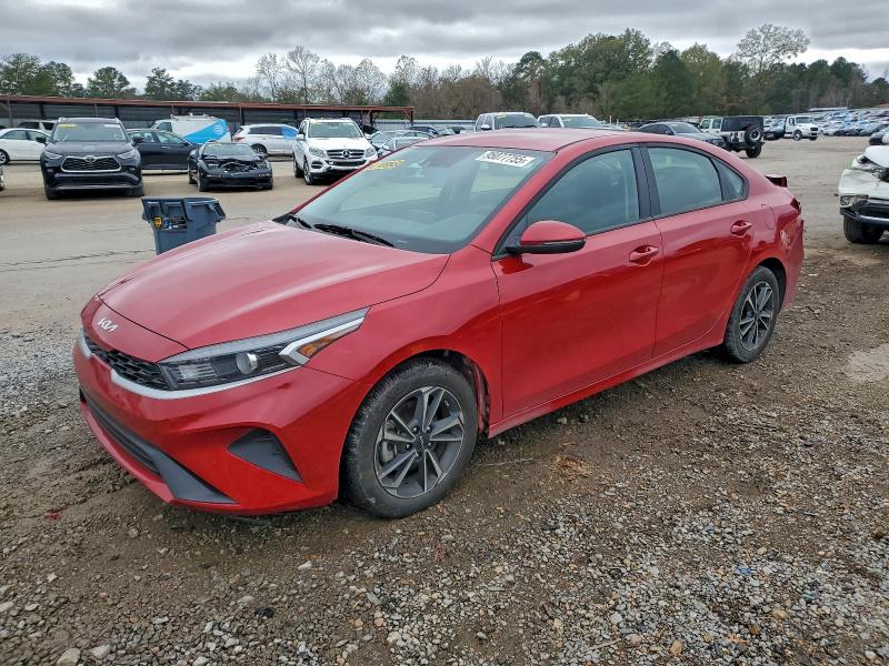 2024 KIA FORTE LX — VIN 3KPF24AD6RE837076