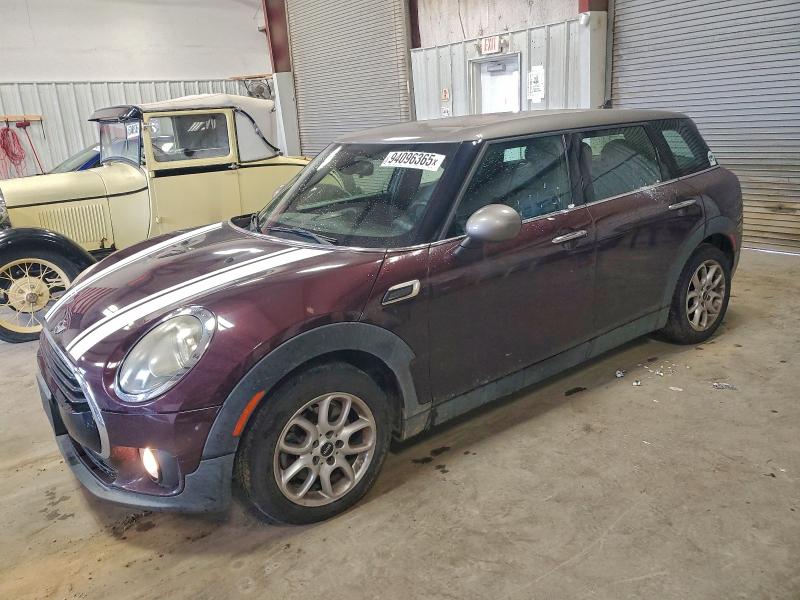 2017 MINI COOPER CLU — VIN WMWLN5C5XH2E31948