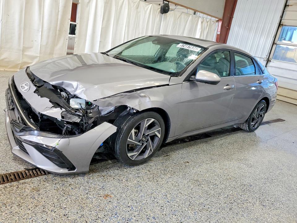 2025 HYUNDAI ELANTRA — VIN KMHLS4DG6SU924701