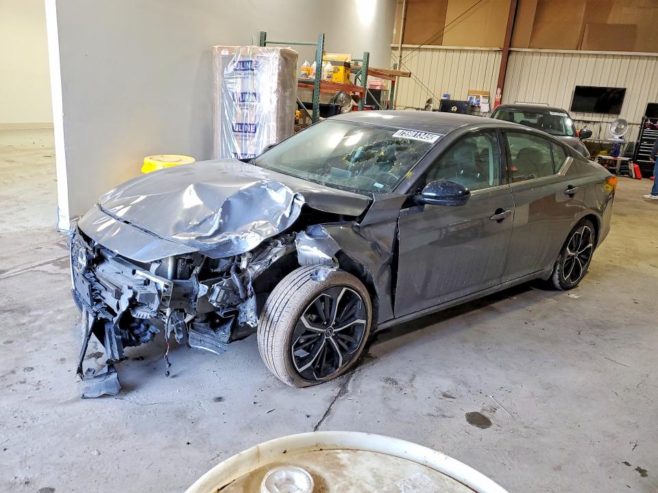 2024 NISSAN ALTIMA SR — VIN 1N4BL4CV4RN376091