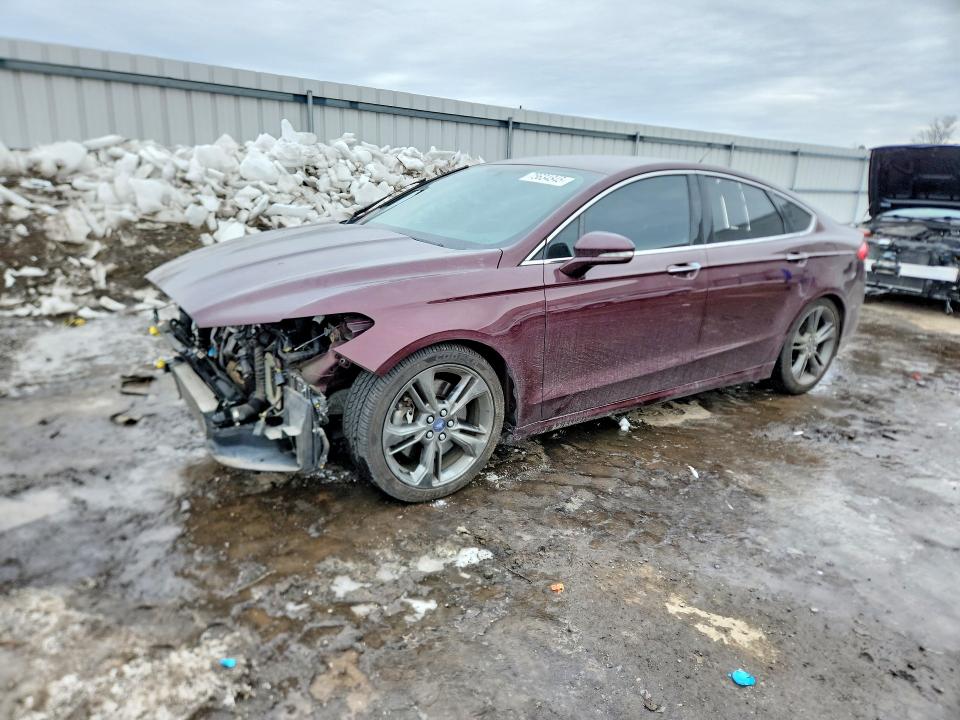 2017 FORD FUSION SPO — VIN 3FA6P0VP4HR167720
