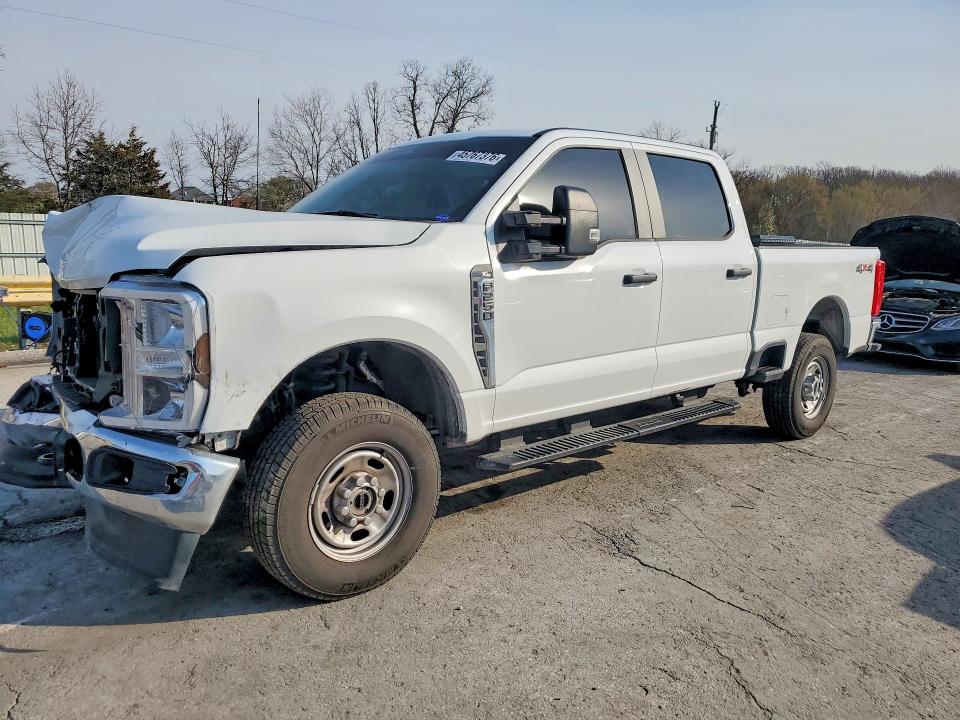 2024 FORD F250 — VIN 1FT7W2BA2REE47573