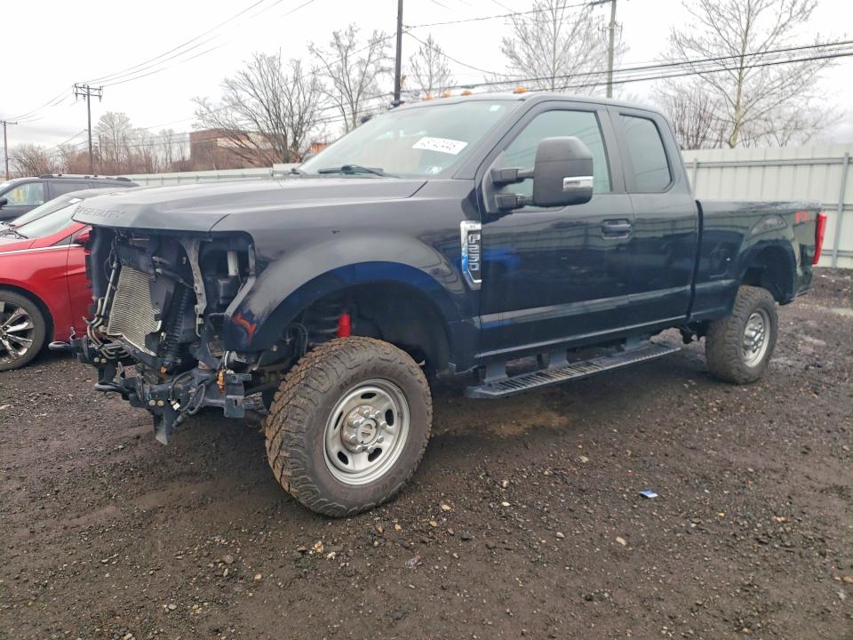 2017 FORD F250 — VIN 1FT7X2B68HEB66840