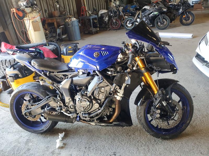 2025 YAMAHA YZFR7 — VIN JYARM38E1SA016102