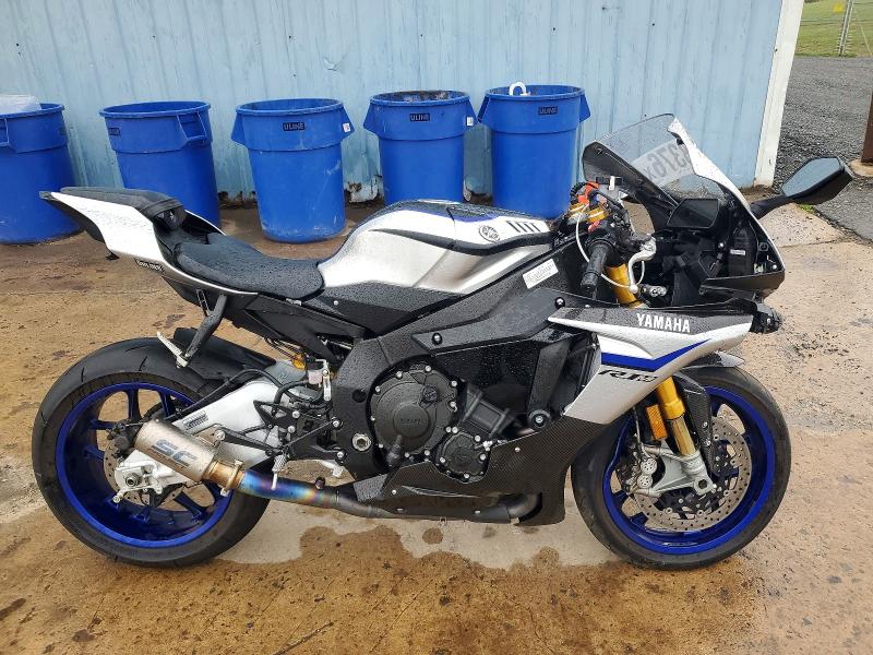 2018 YAMAHA YZFR1M — VIN JYARN40E9JA000730